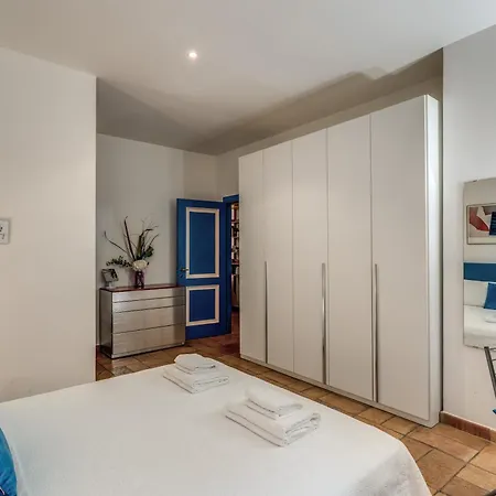 La Casa Di Taumasia Apartment Rome